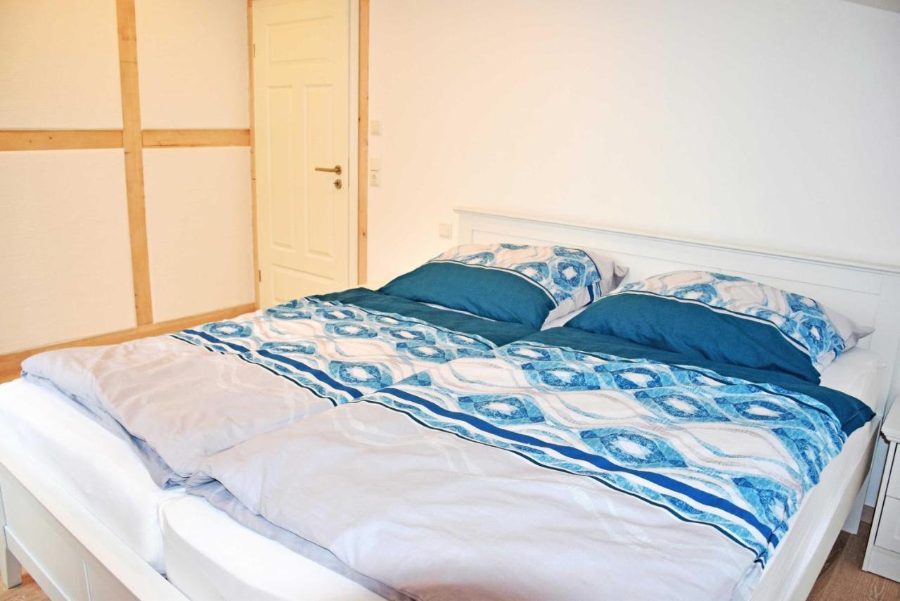 Ferienhaus Zum Boddenstrand Mit Ka Groß Zicker Bagian luar foto